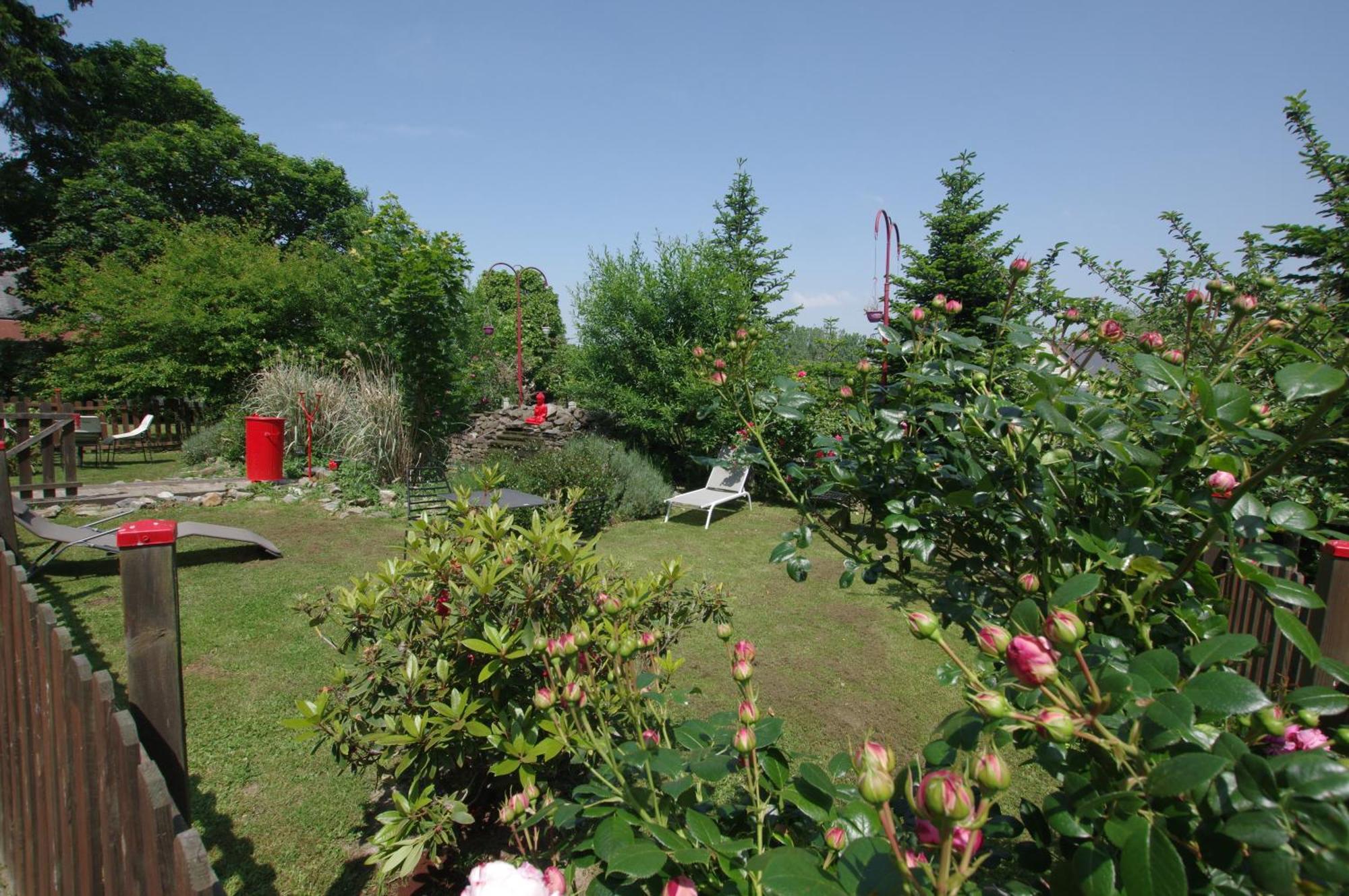 Homestay Serenite Conde-sur-Noireau